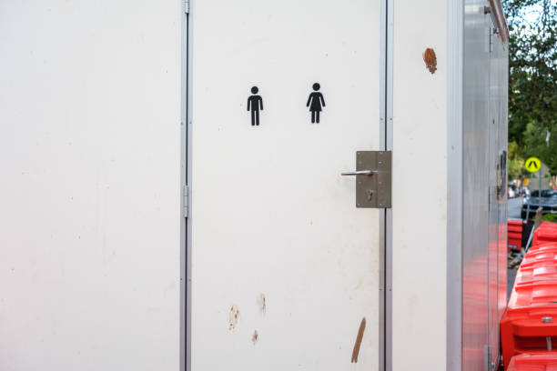 Best Portable toilet rental cost  in Loyola, CA